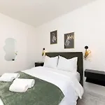 Apartman Lions *